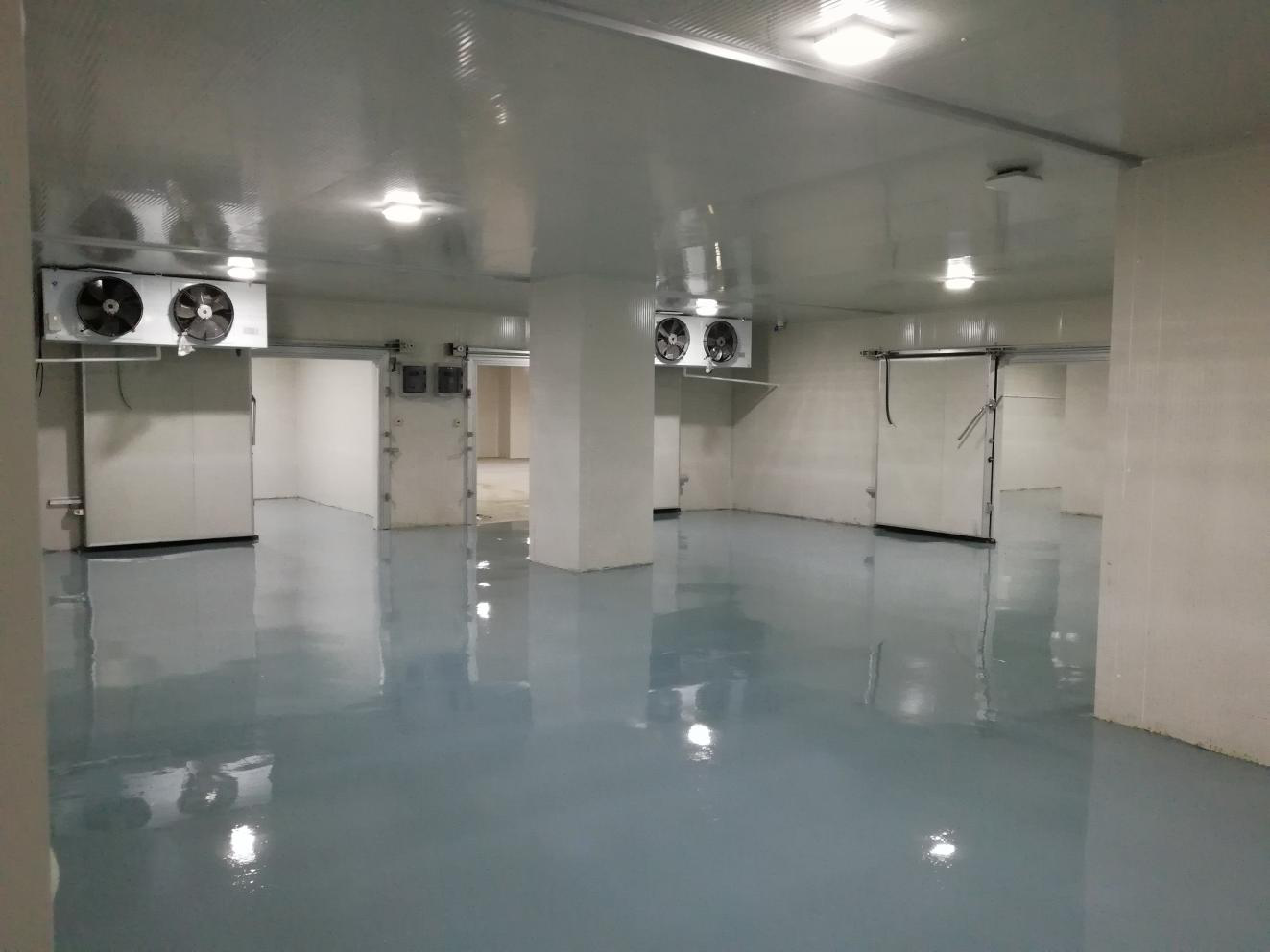 建設(shè)1600m3藥檢所的樣品陰涼庫(kù)安裝價(jià)格是多少？